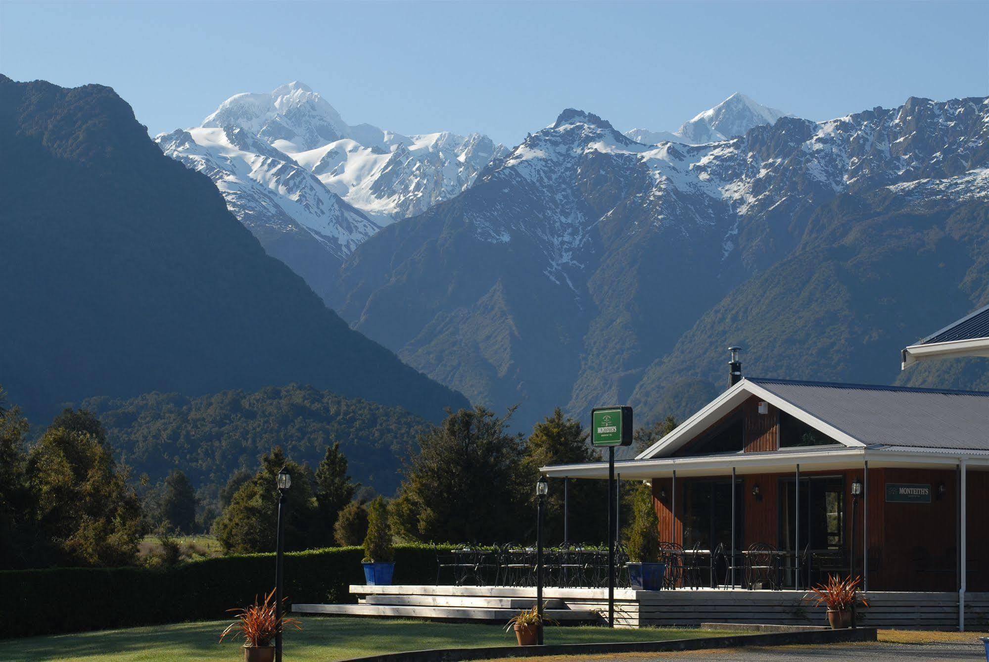 High Peaks Hotel Fox Glacier Exterior photo